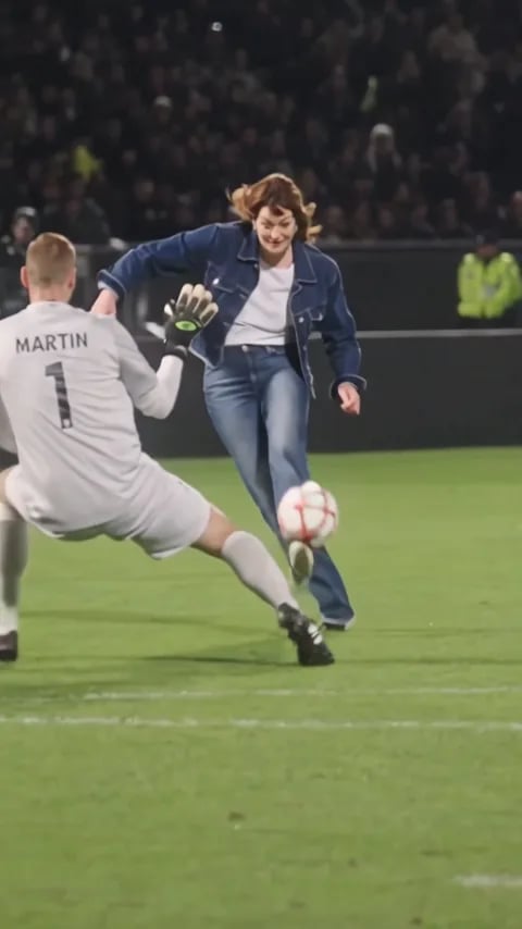 Como fazer o vídeo do gol do Ozil com IA